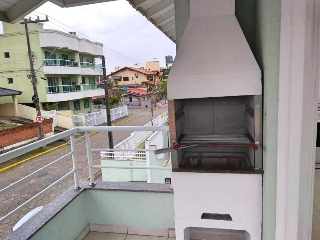 Ap 1 Dorm - Res Ilha Das Gales - Ate 4 Pessoas Apartment Bombinhas Ngoại thất bức ảnh